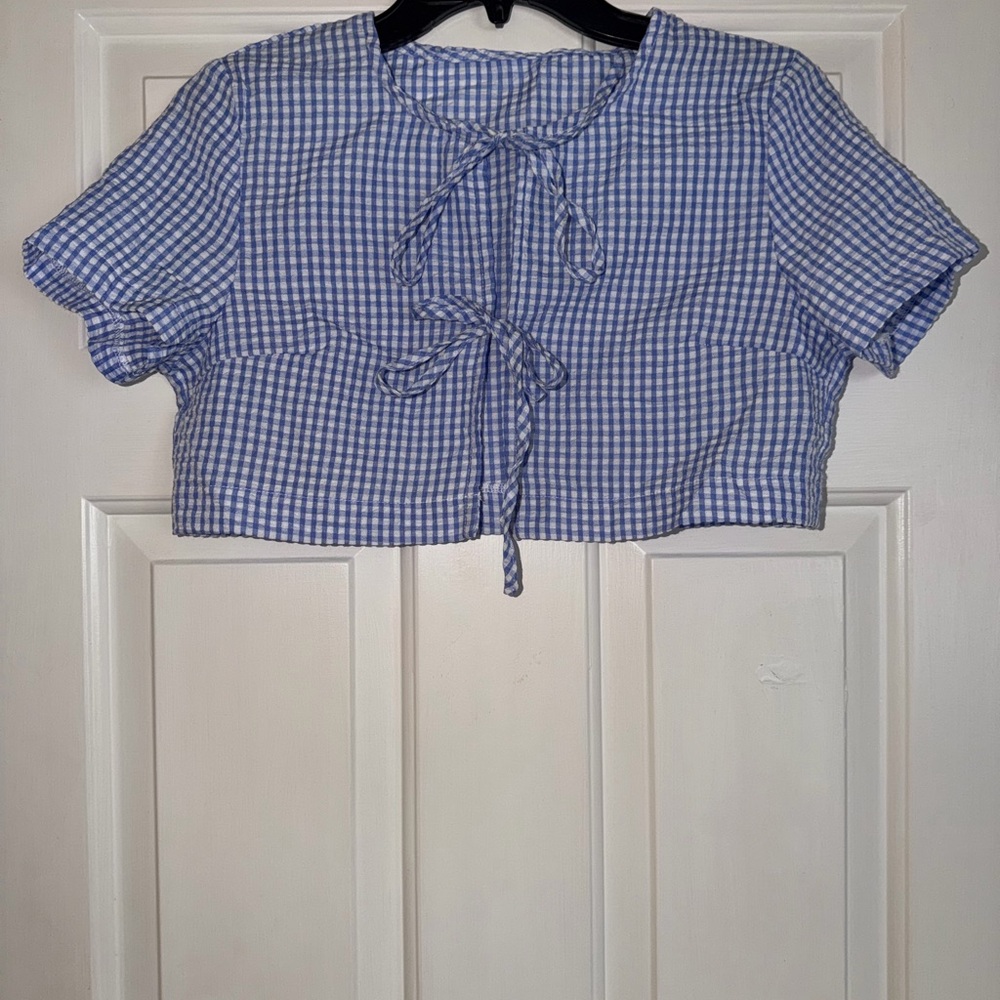 SHEIN Blue Checkered Crop Top